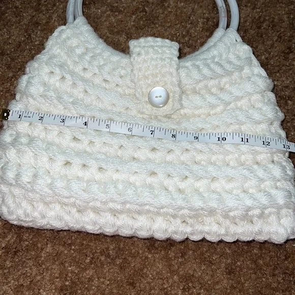 Vintage Crocheted handbag - Picture 2 of 7